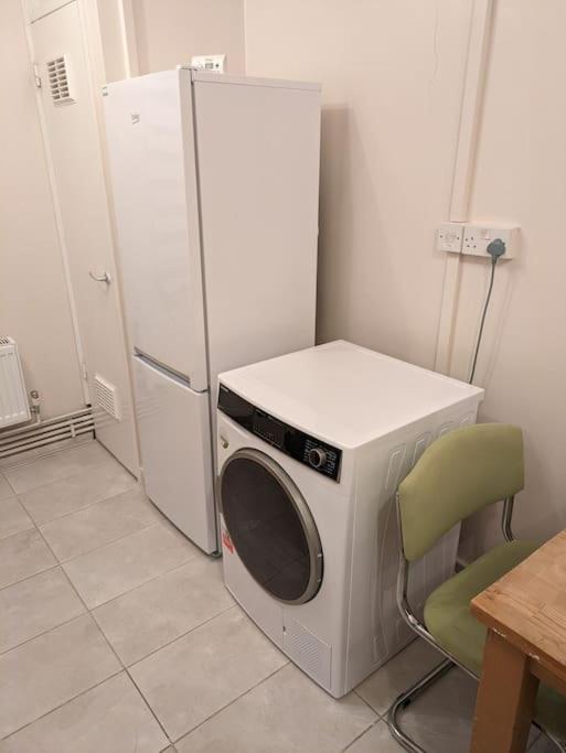 Flat, Apartment In Haggerston N1, Central Londen Buitenkant foto