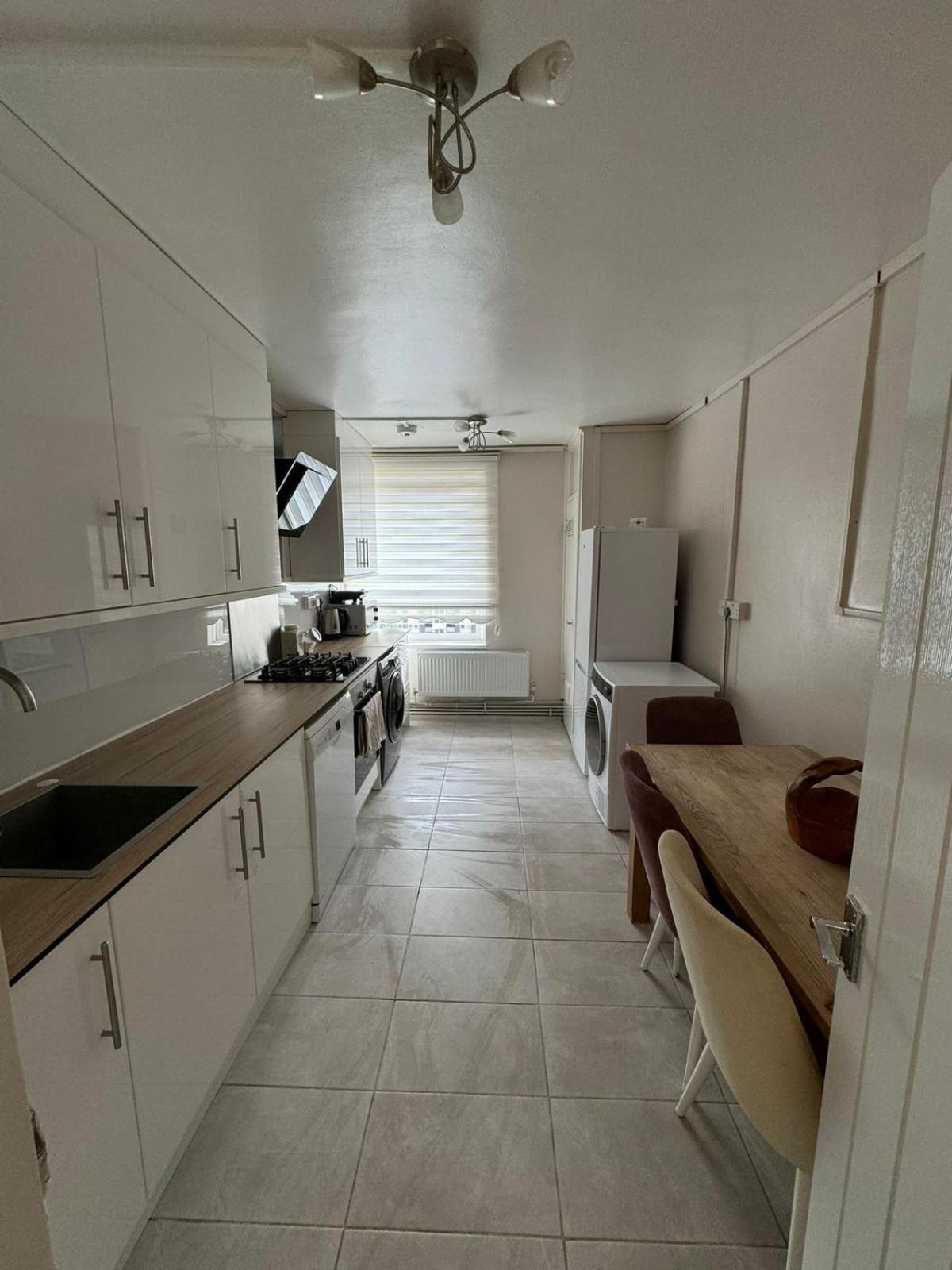Flat, Apartment In Haggerston N1, Central Londen Buitenkant foto